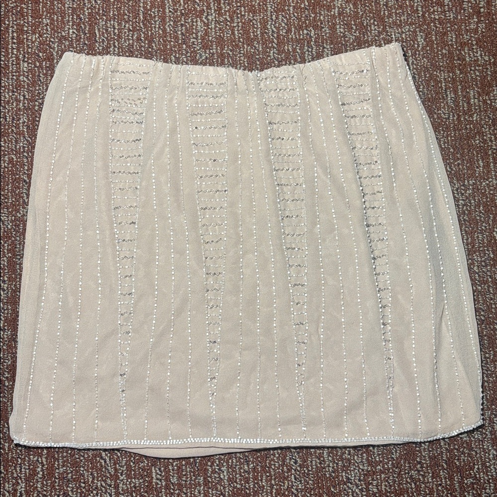 LC Lauren Conrad mauve nude beaded mini skirt small spring style